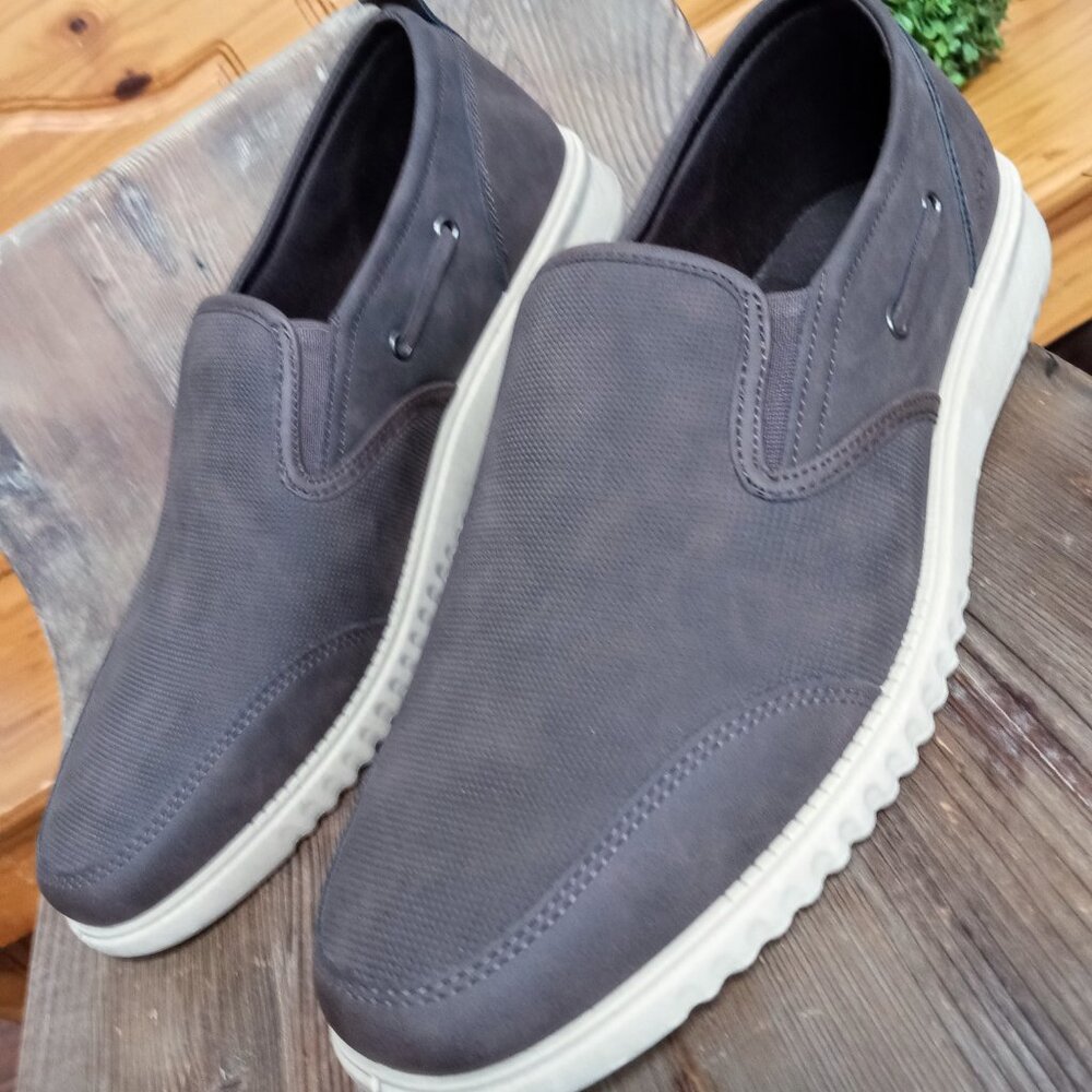 Solo Men's Size 11 Modern Walking Shoes NEW!